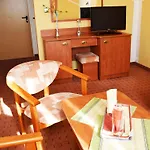 Jan Hotel