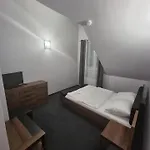 Jan Hotel 2*